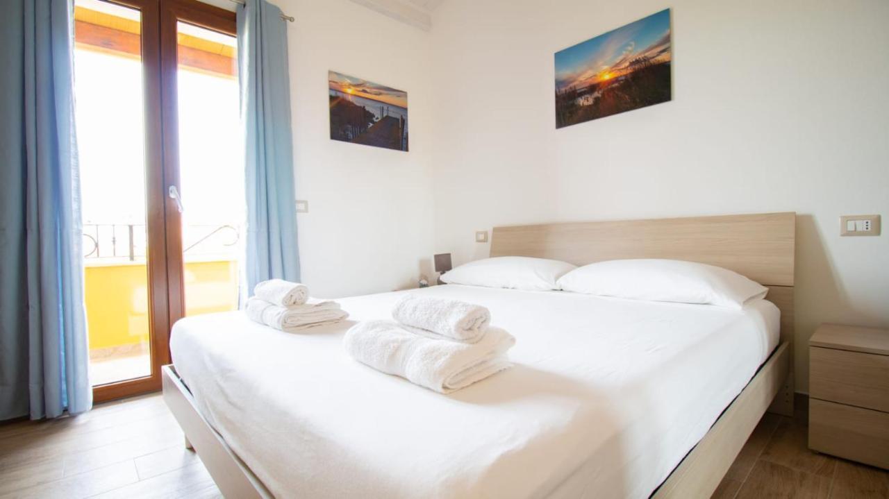 Il Guardiano Del Faro Apartamento Càbras Exterior foto