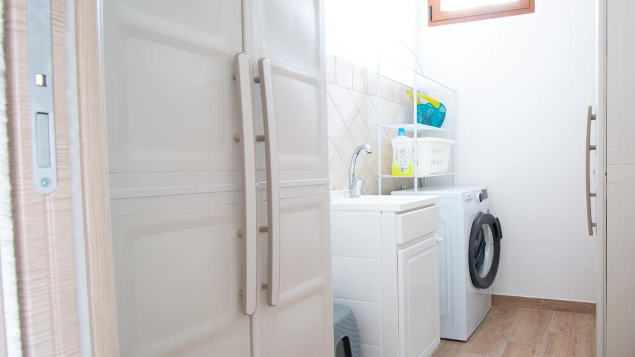 Il Guardiano Del Faro Apartamento Càbras Exterior foto