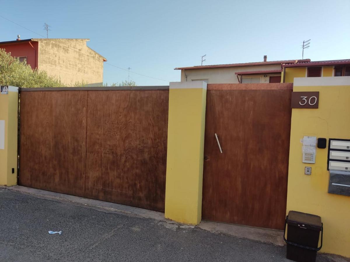 Il Guardiano Del Faro Apartamento Càbras Exterior foto
